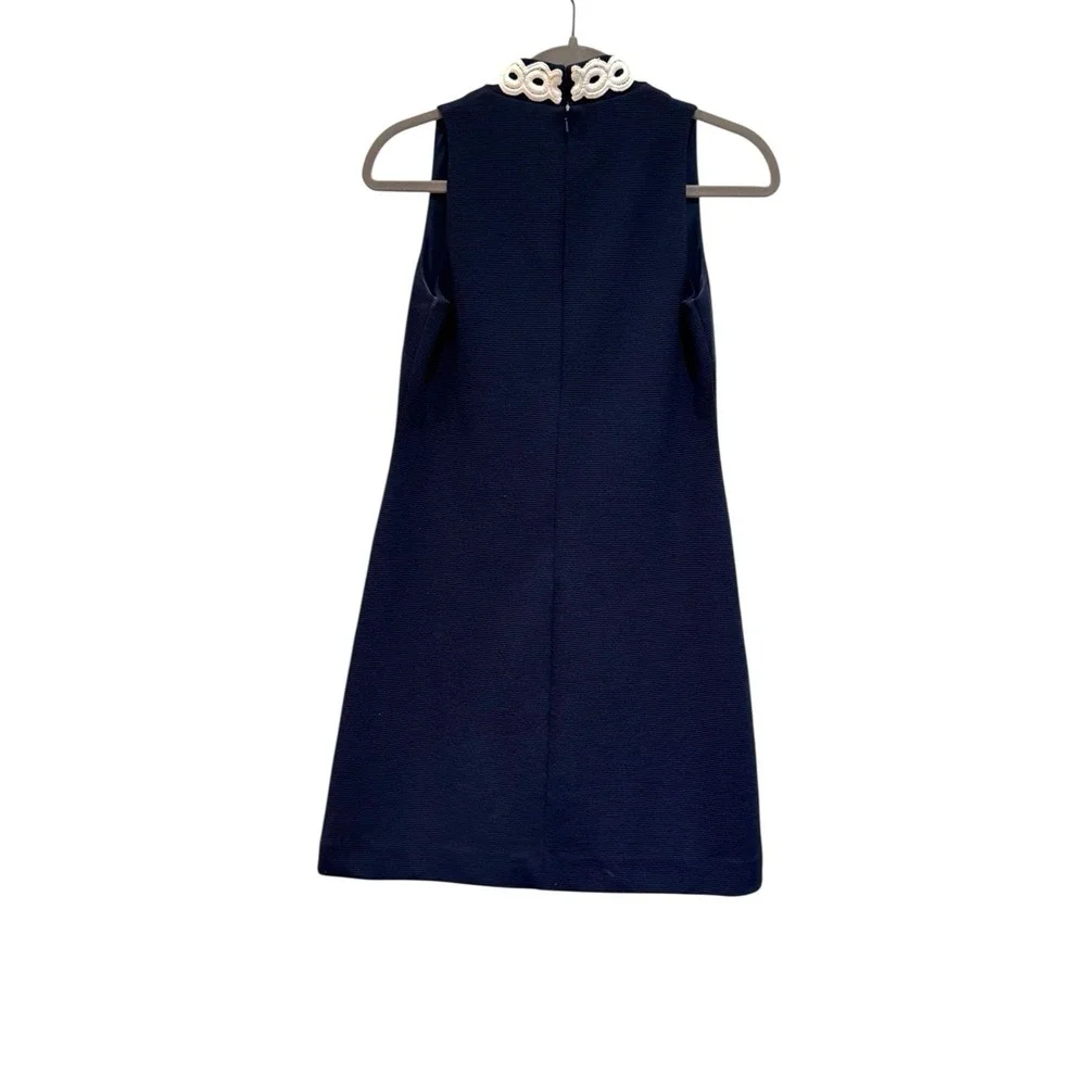 Lilly Pulitzer Callista Shift Dress Women's‎ XS Navy Blue Lace Detail Sleeveless